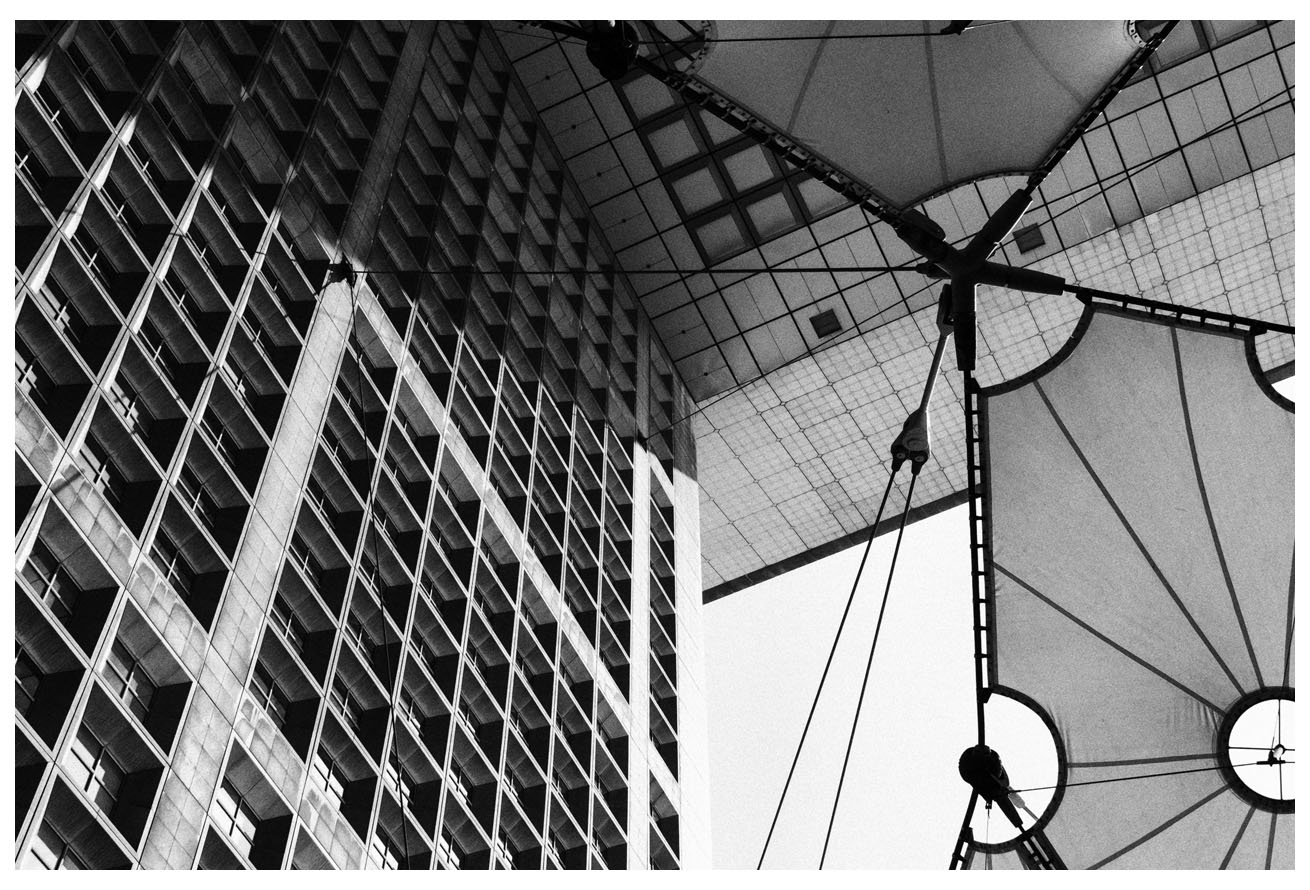 La Grande Arche De La Defense, Paris