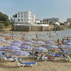 La grande plage de Royan  fin août