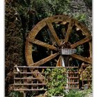 La grande roue du jardin des fontaines pétrifiantes