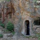 La grotte-chapelle de Saint-Honorat dans l'Estérel