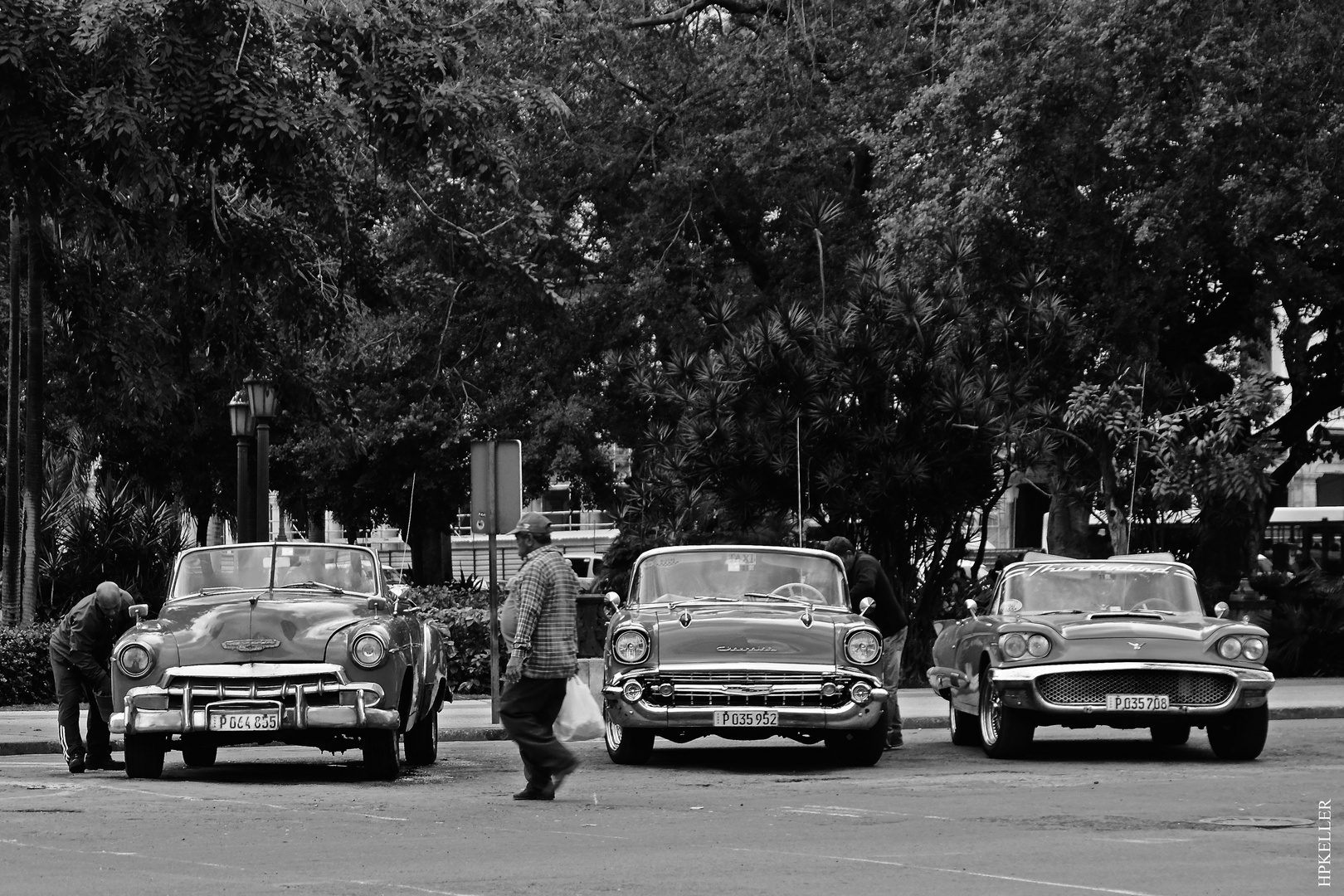 La Habana XXI, ...the most beautiful classics are ready, the lovers can come.