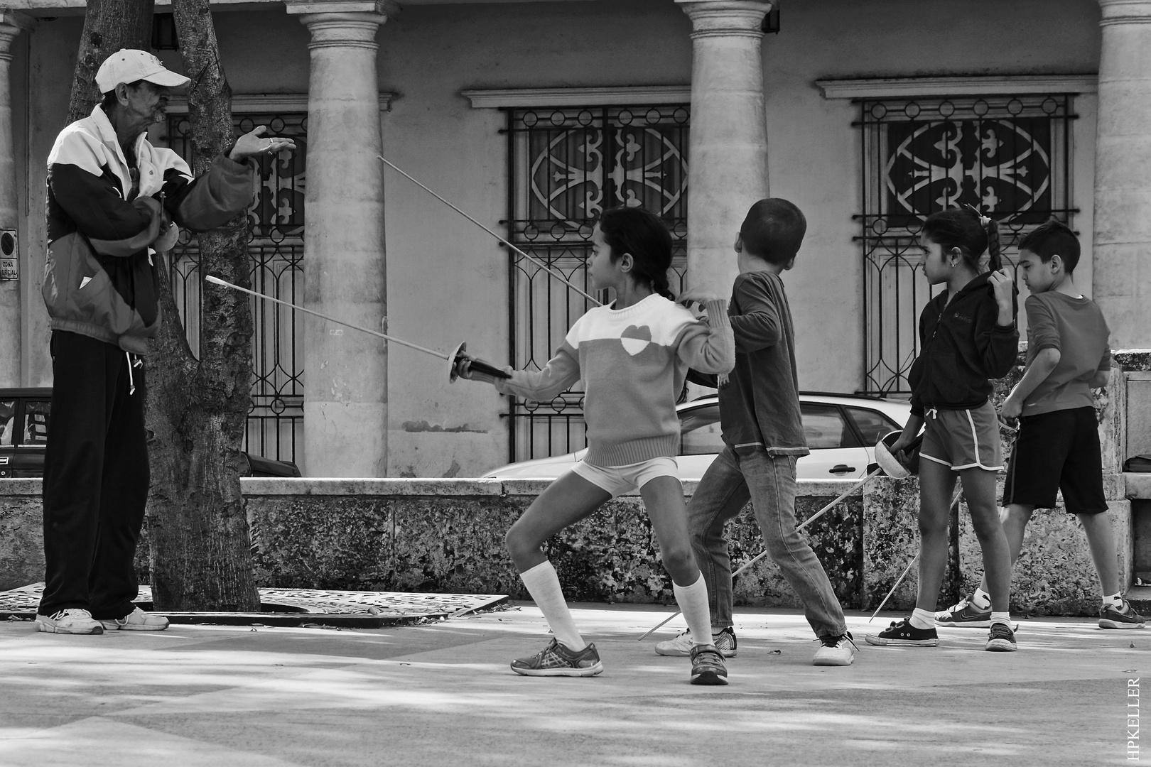 La Habana XXX, ...fencing lesson.