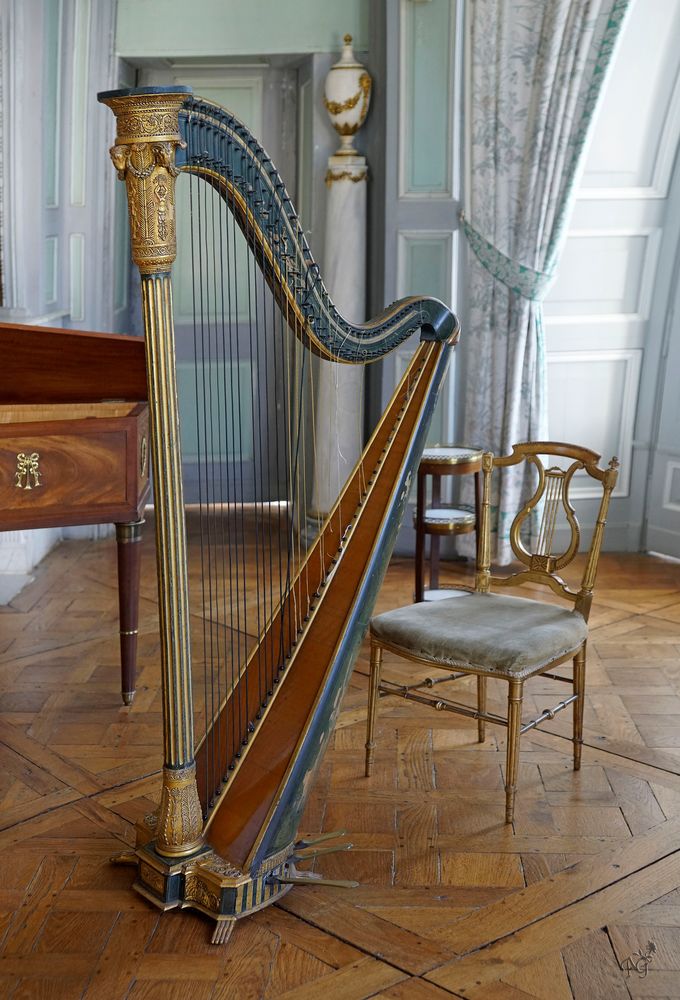 La Harpe photo et image sujets, architecture d'intérieur, voyages en