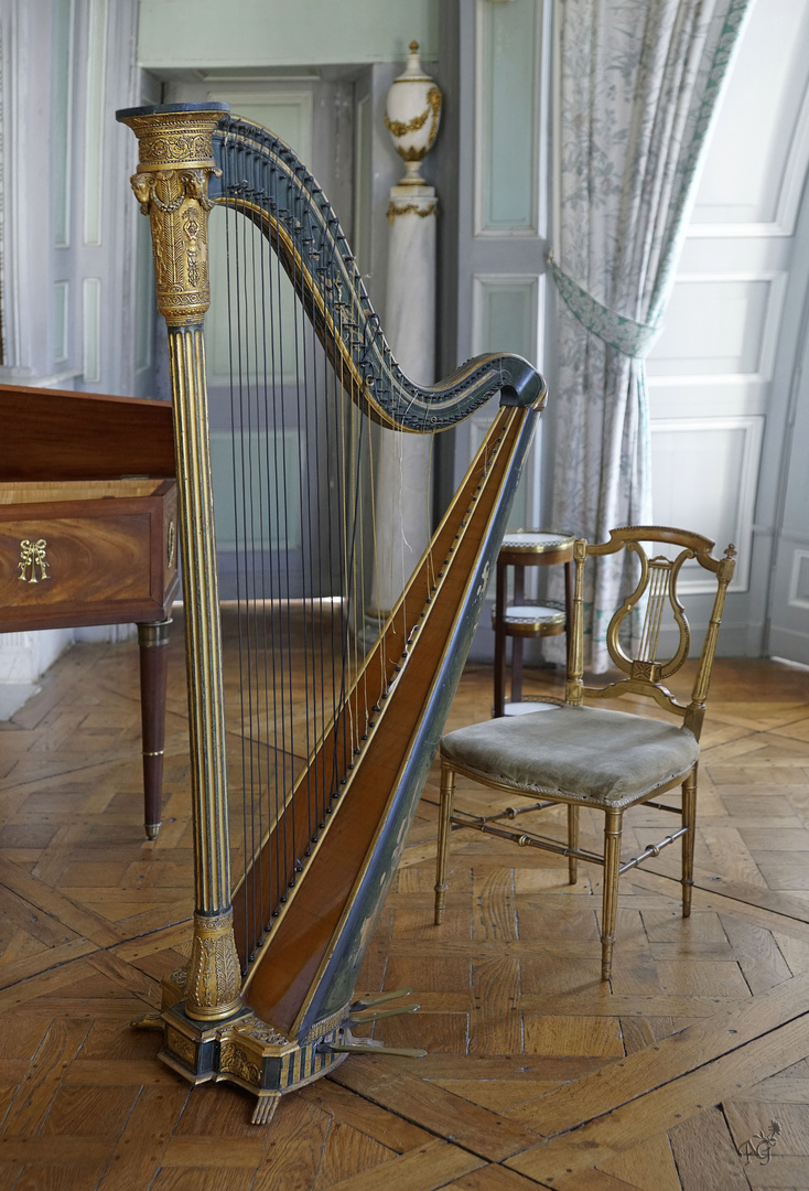 La Harpe photo et image sujets, architecture d'intérieur, voyages en