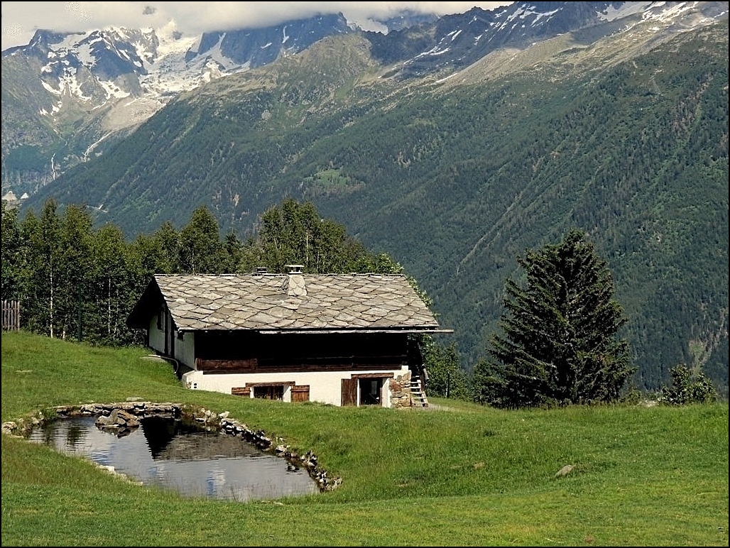 La haut ,sur la montagne , y avait un .... !