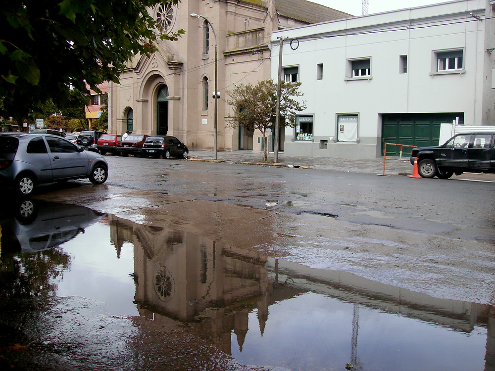 la iglesia de mi ciudad,reflejos