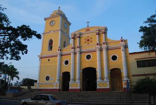 LA IGLESIA SAN JUAN BAUTISTA, 5 CUPULAS