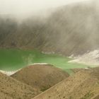 La Laguna Verde del Volcán Azufral