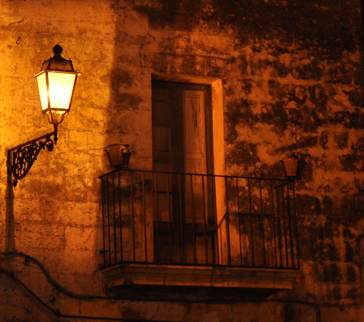 La lanterna e il balcone