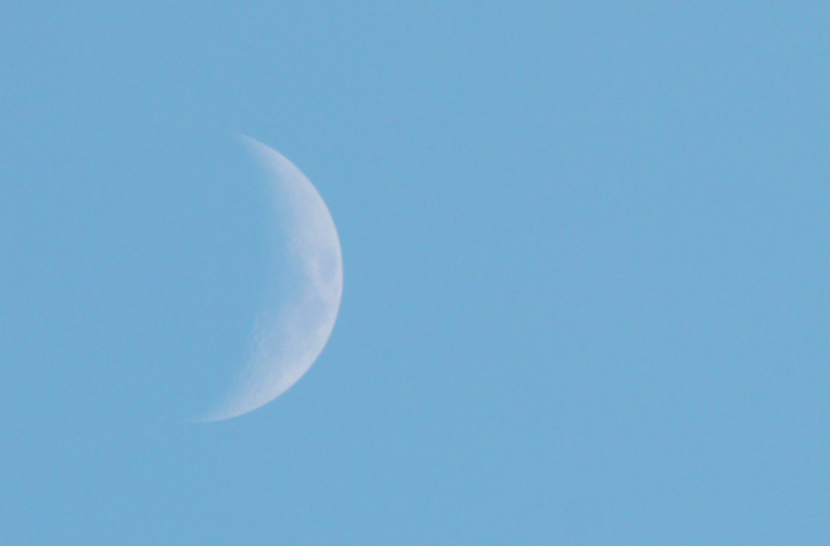 "La, le, lu nur der Mann im Mond schaut zu......" zur Mittagszeit