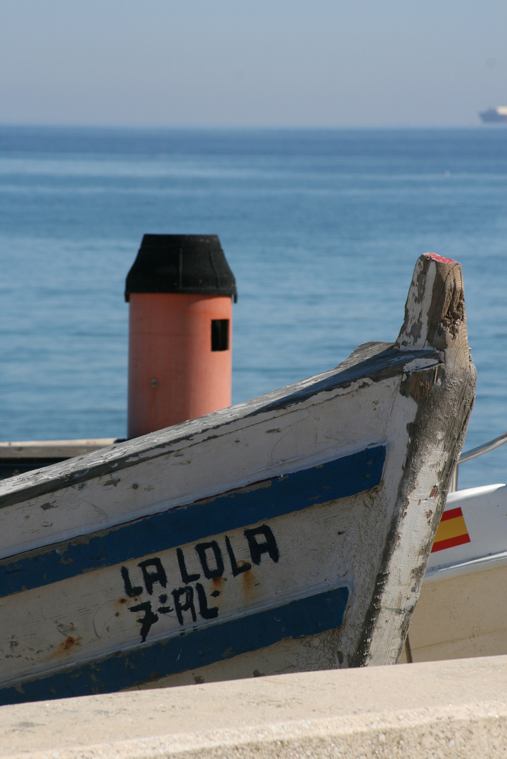 La Lola se va a la playa...