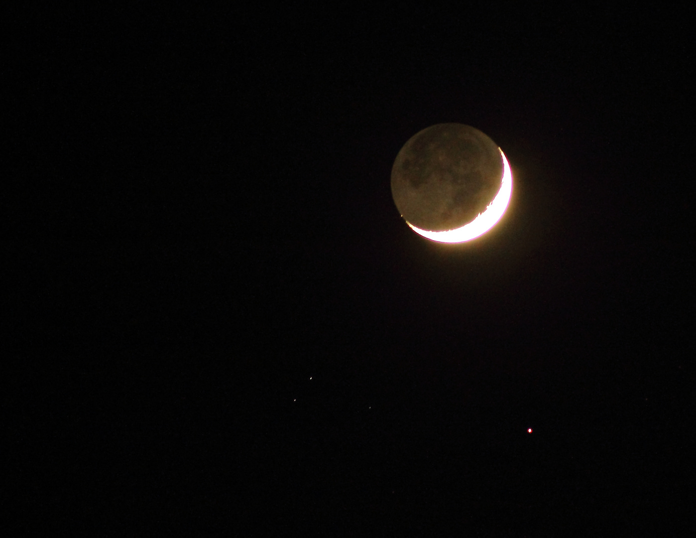 La luna è bugiarda