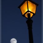 La Luna e il Lampione