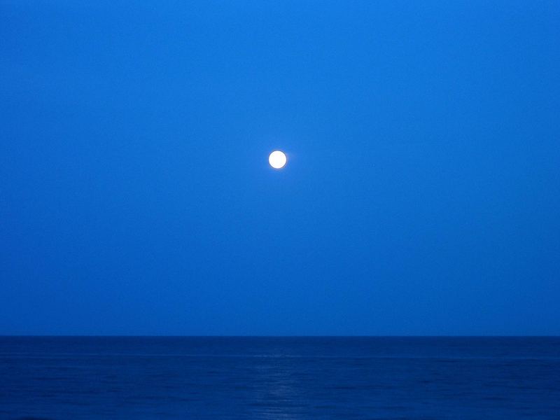 La Luna e il Mare