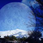 La Luna sobre  Sierra Nevada