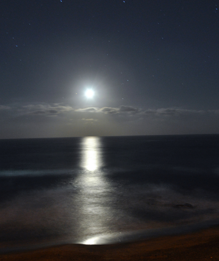 La luna sul blu...