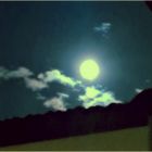 la luna sul tetto..!...