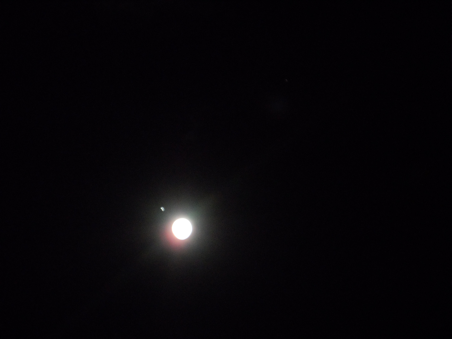 La luna y Jupiter