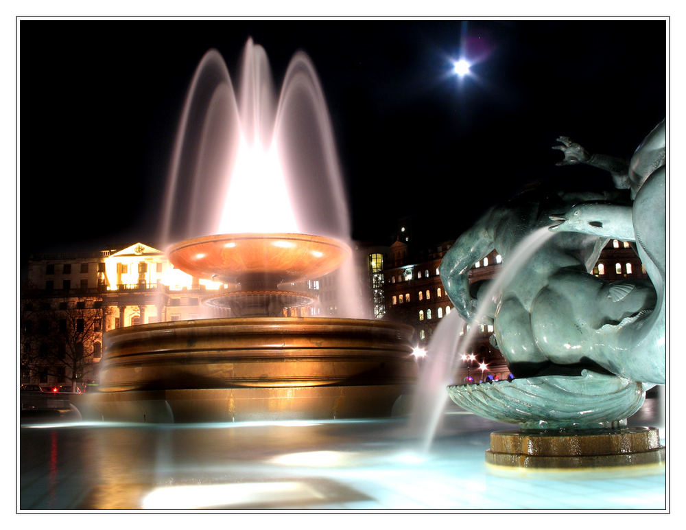 La lune in Trafalgar Square