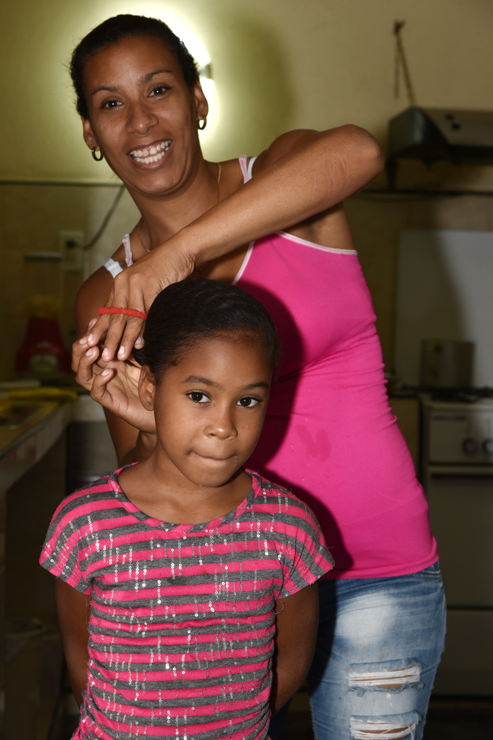 la madre y su niña 02