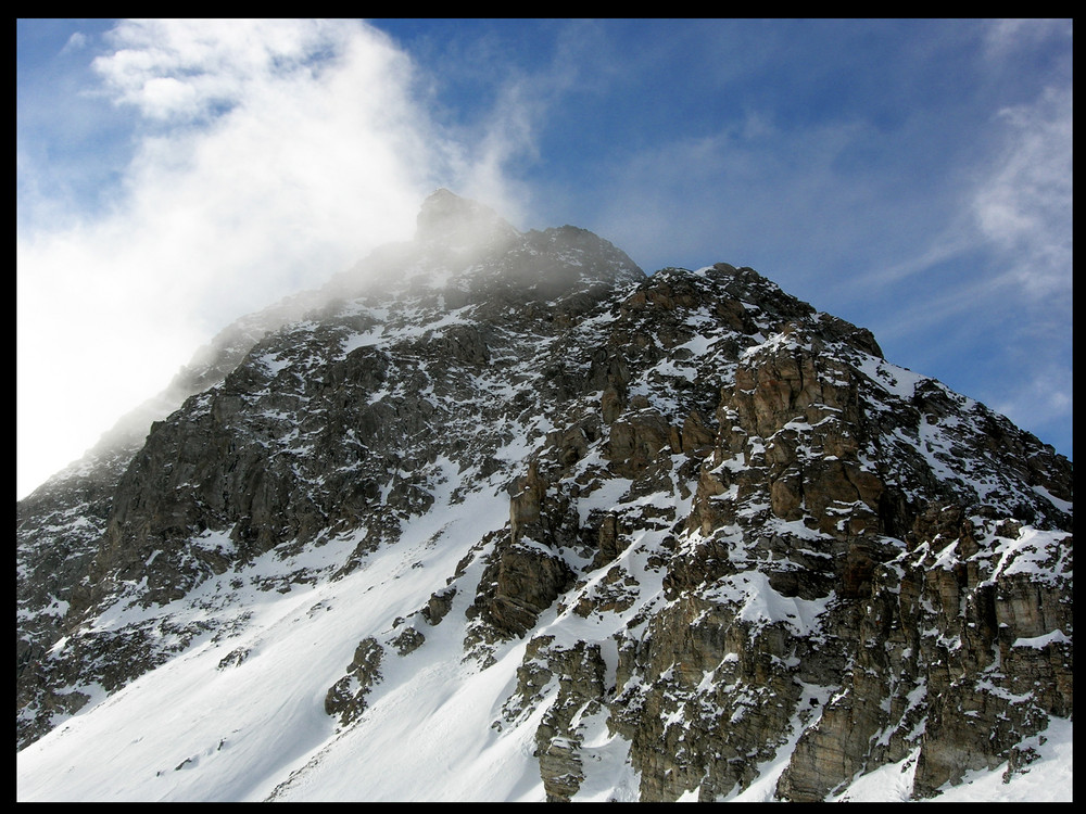 la maestosità della montagna