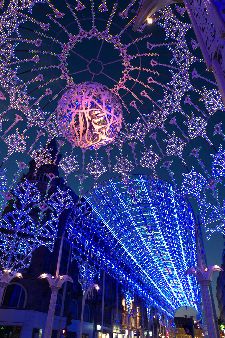 La magie des illuminations de Noël à Lille photo et image  europe, france, nord-pas-de-calais 