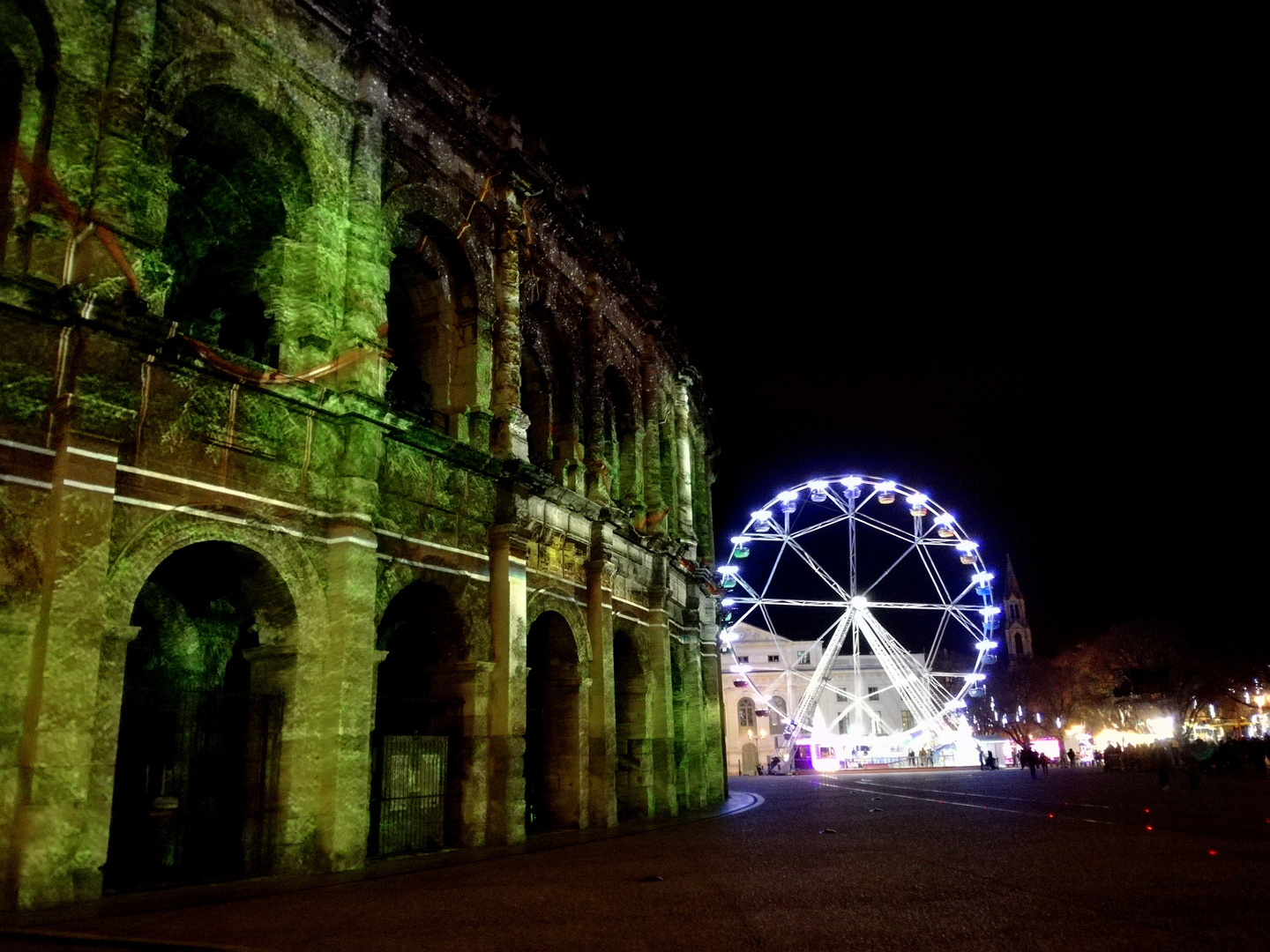 La Magie des Lumières à Nîmes ....