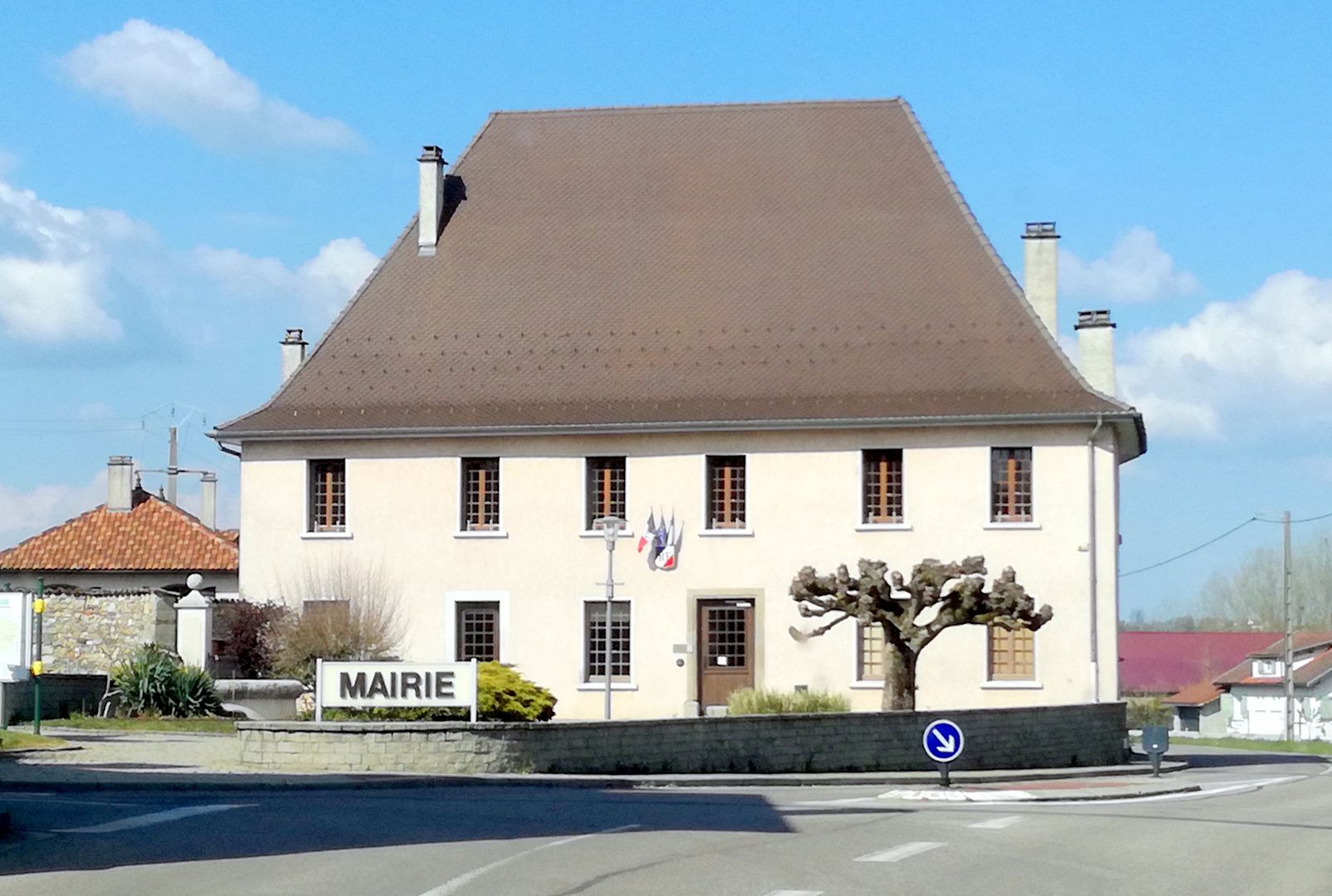 La Mairie de Biol (Isère)