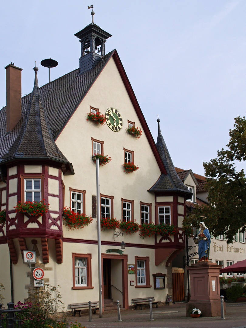 La Mairie de Markelsheim,  Bade-Würtemberg  --  Das Rathaus von Markelsheim, Baden-Württemberg