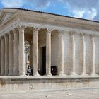 LA MAISON CARRÉE