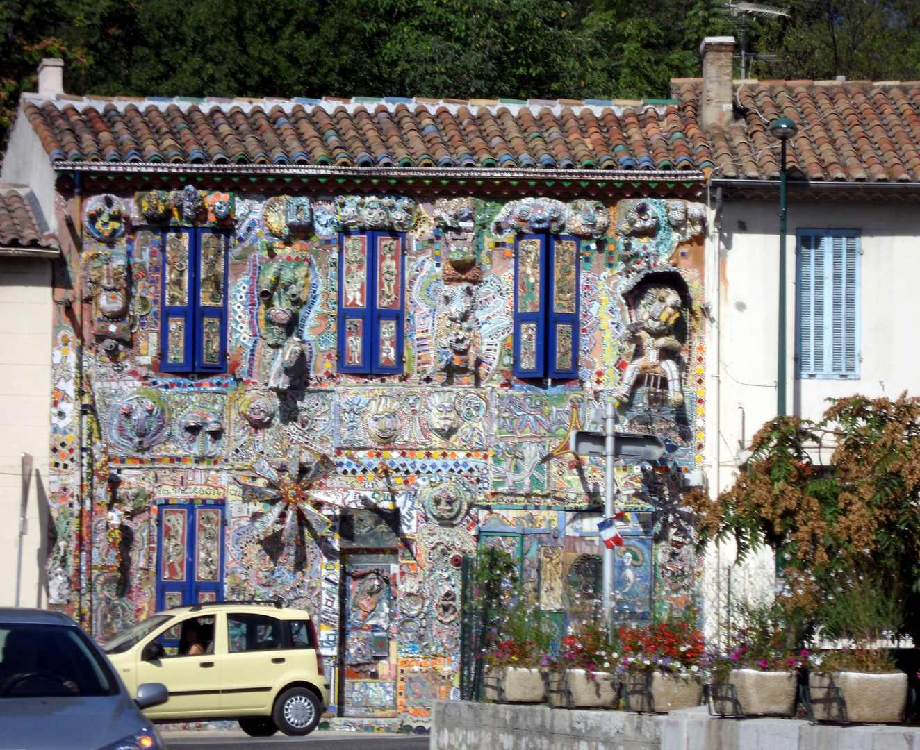 La Maison de Celle qui Peint .....