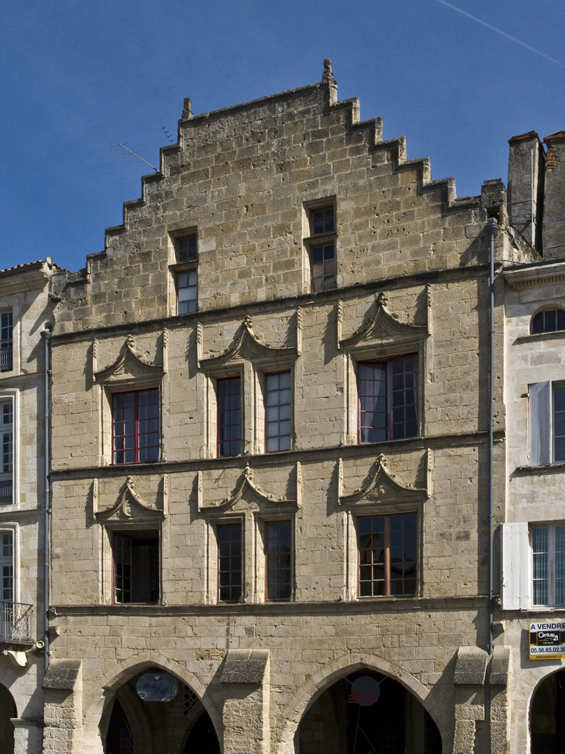 La Maison de l’Astronome, Place de la Cathédrale - Bazas 