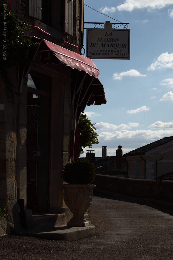 ...La maison du Marquis (Grignan - Drôme Provençale)...