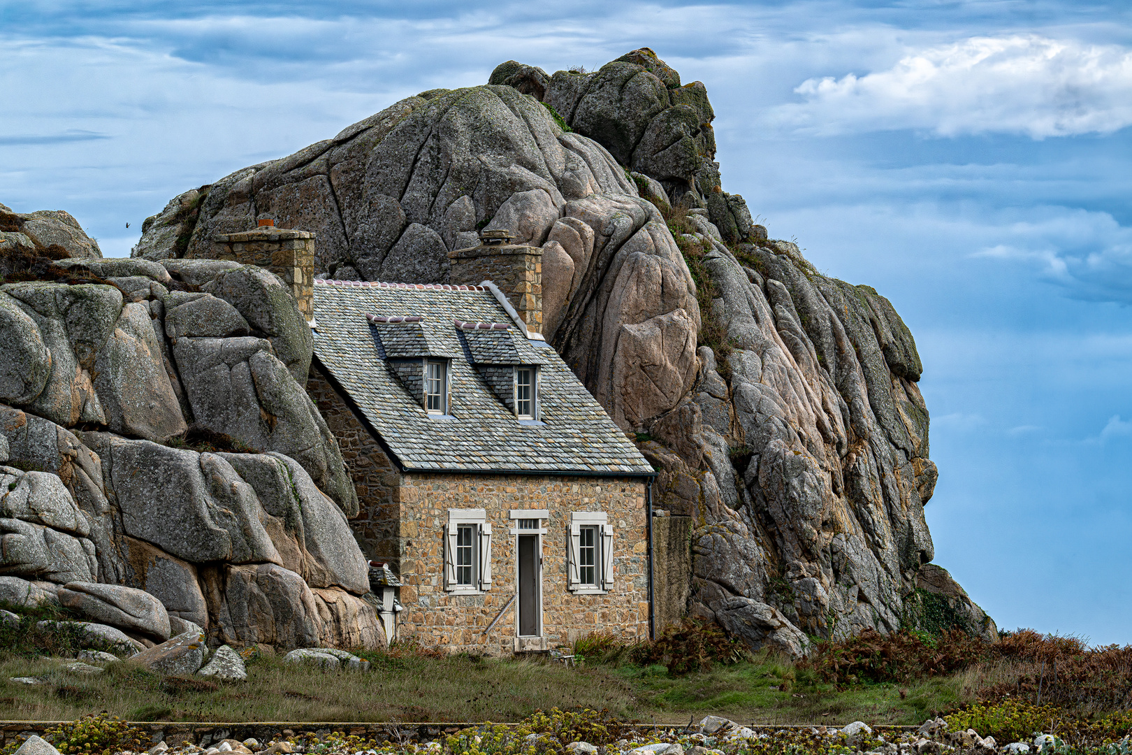 La Maison entre deux Rochers 07