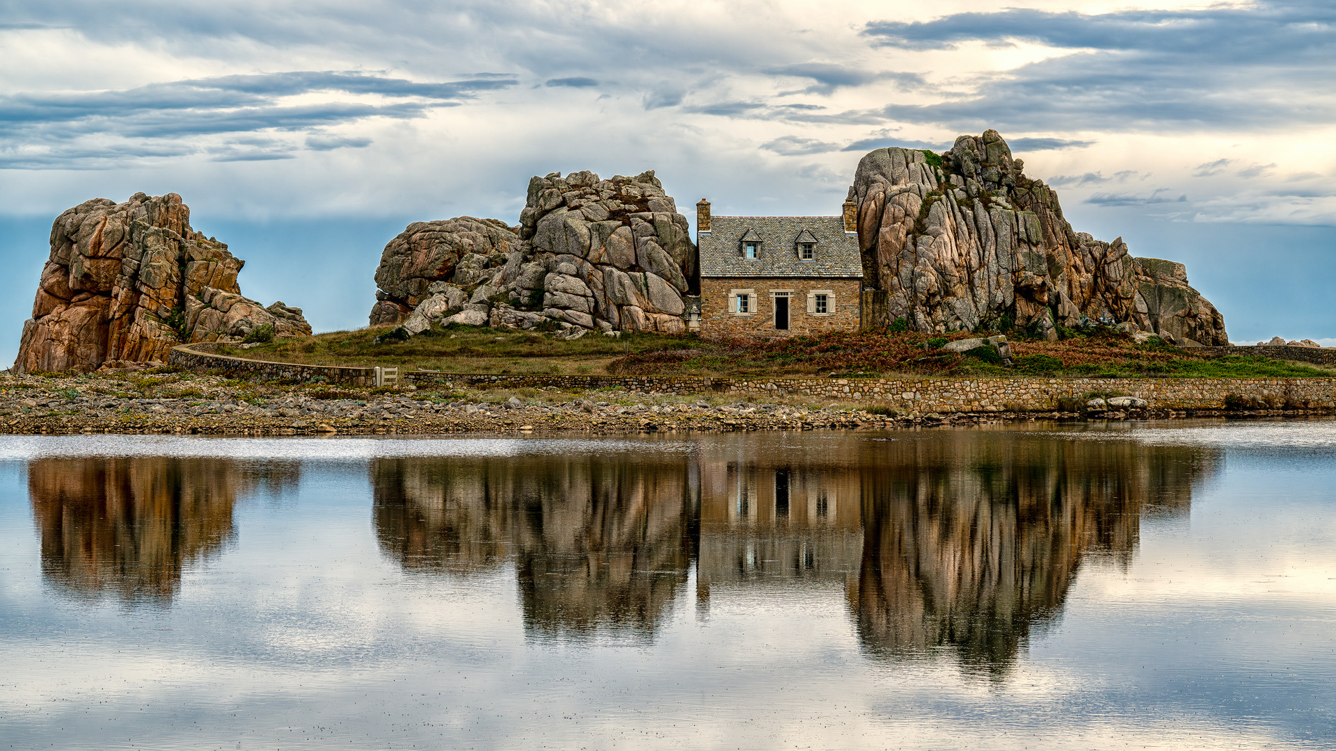 La Maison Entre Deux Rochers 08 Foto