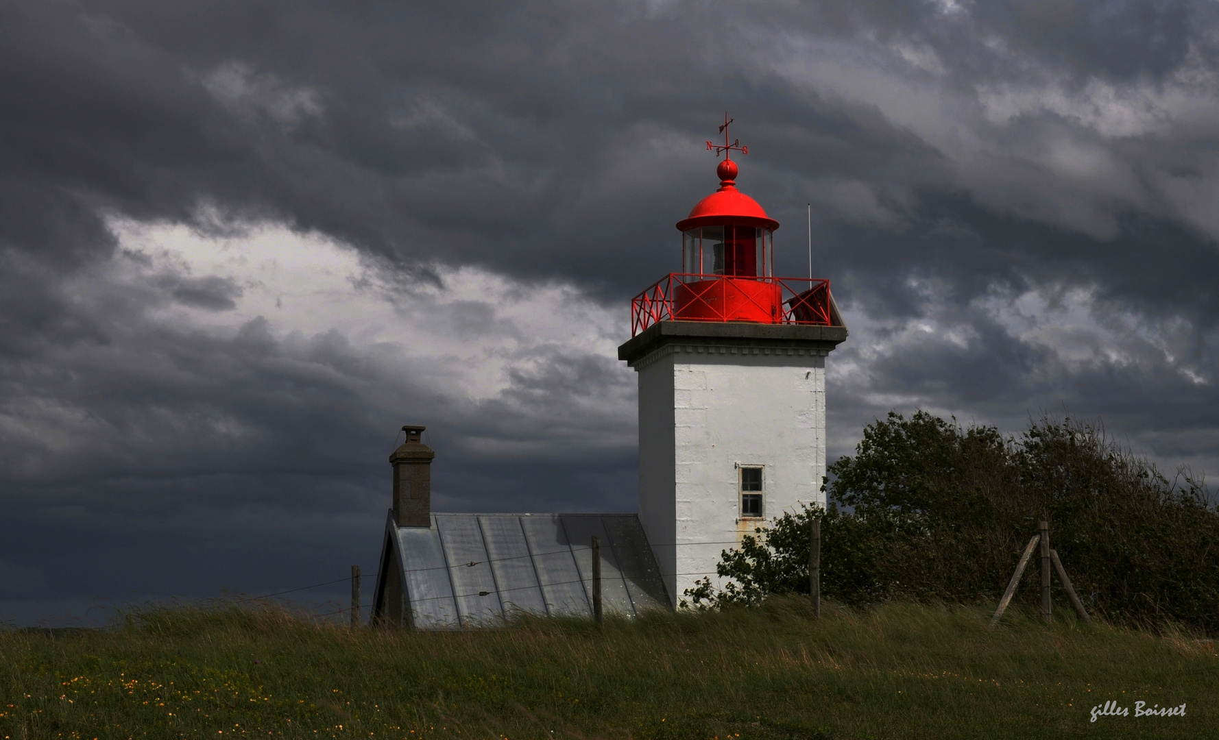 la maison phare de la pointe d'Agon