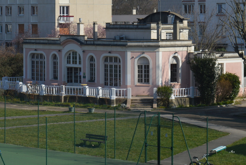 La maison rose...