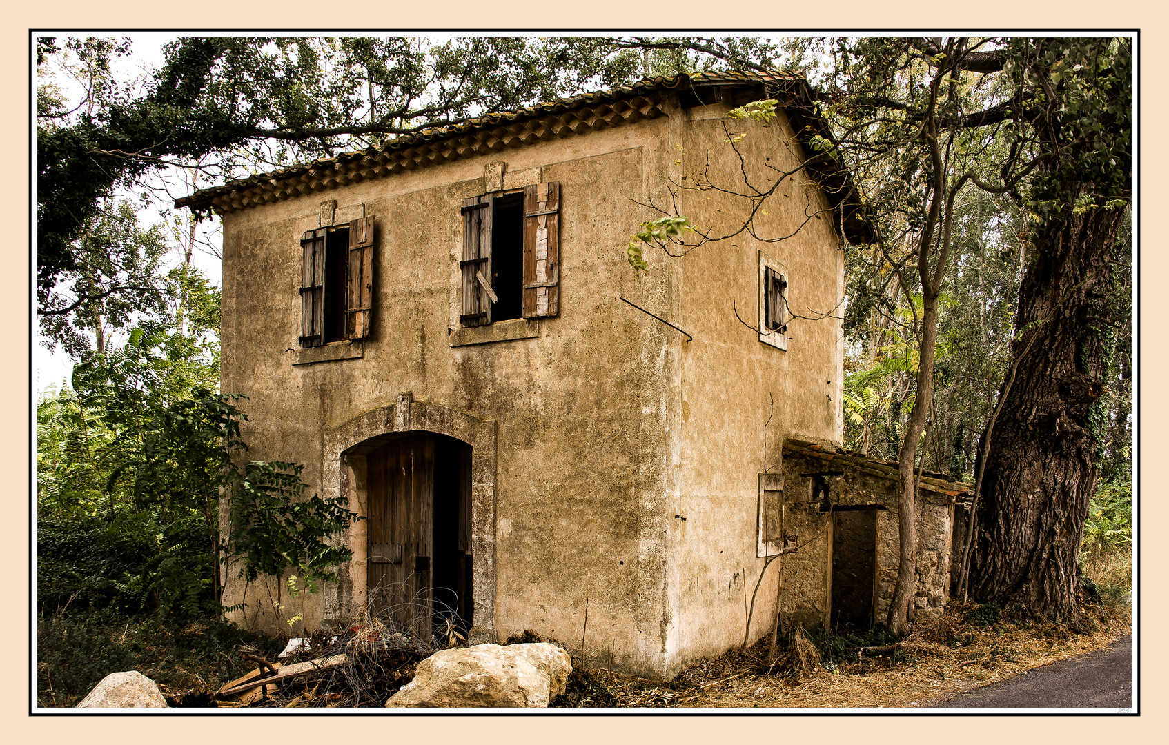 La maison sur la fleuve