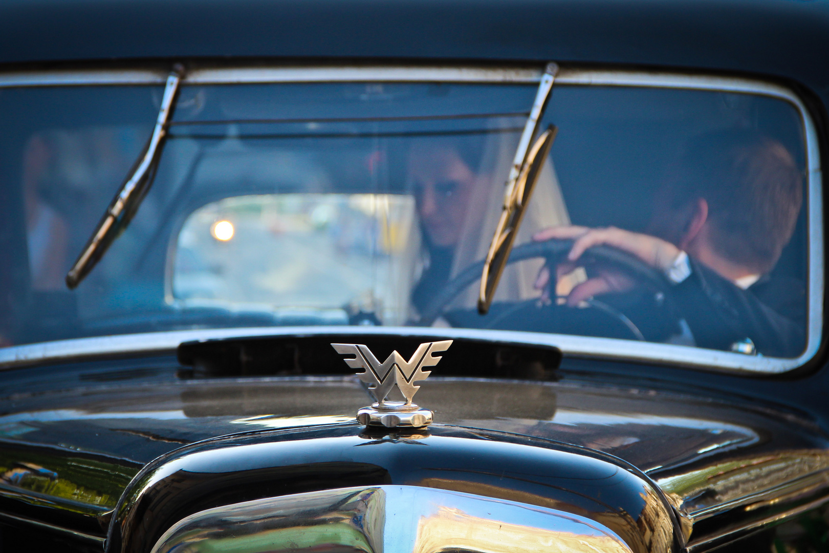 La mariée et son chauffeur