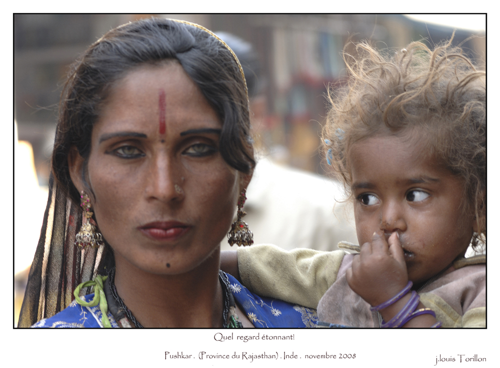 La mere et son enfant Regards Pushkar INDE