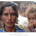 La mere et son enfant Regards Pushkar INDE