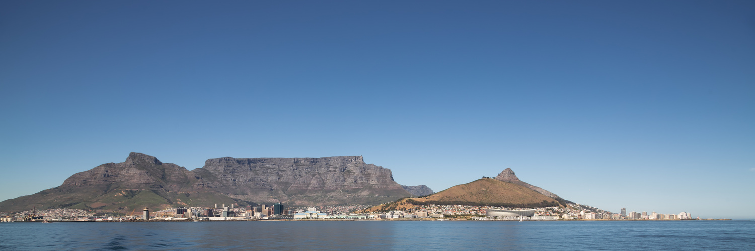 La Montagne de la Table et Le Cap vus de Robben Island