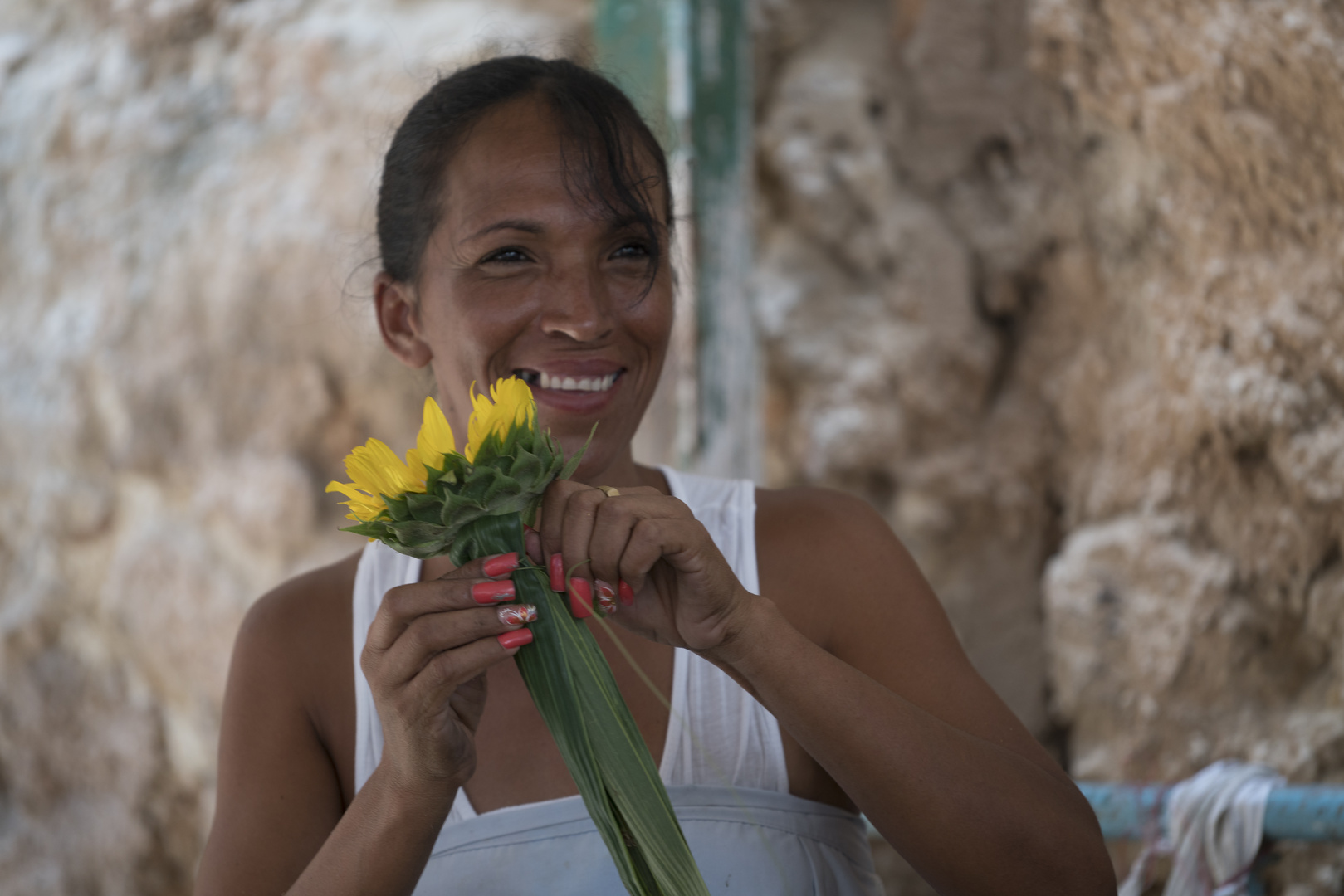 la mujer flores