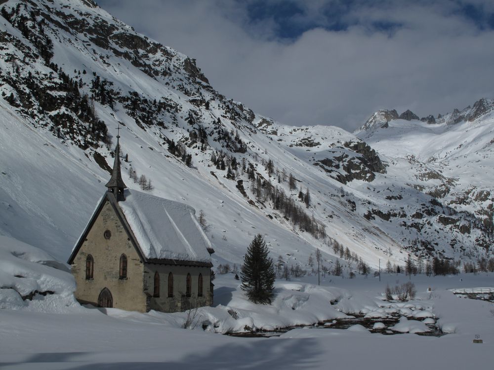 la naissance du rhone (gletsch, valais)