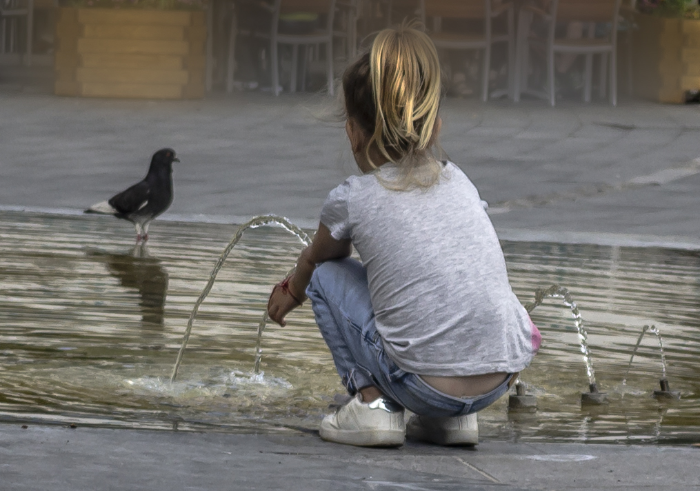 La niña y la fuente -II-