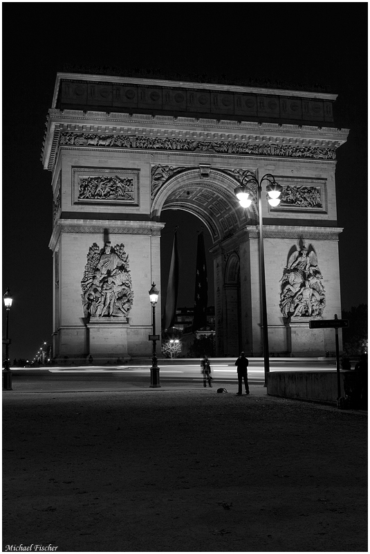 La nuit à Paris | Arc de Triomphe