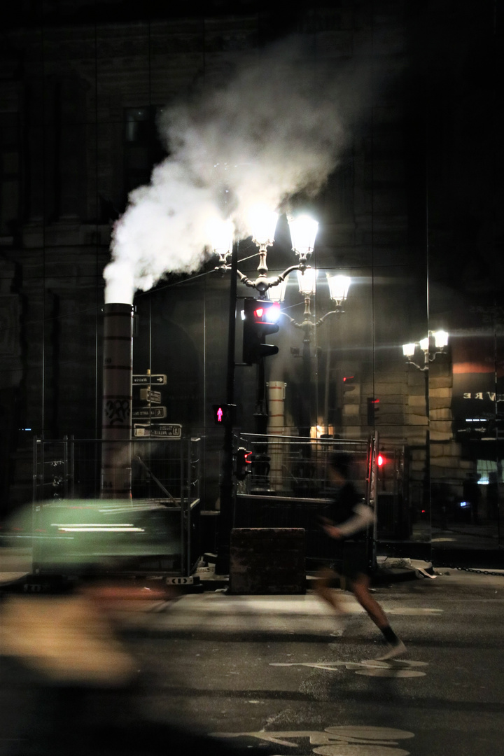 La nuit dans la rue de Rivoli