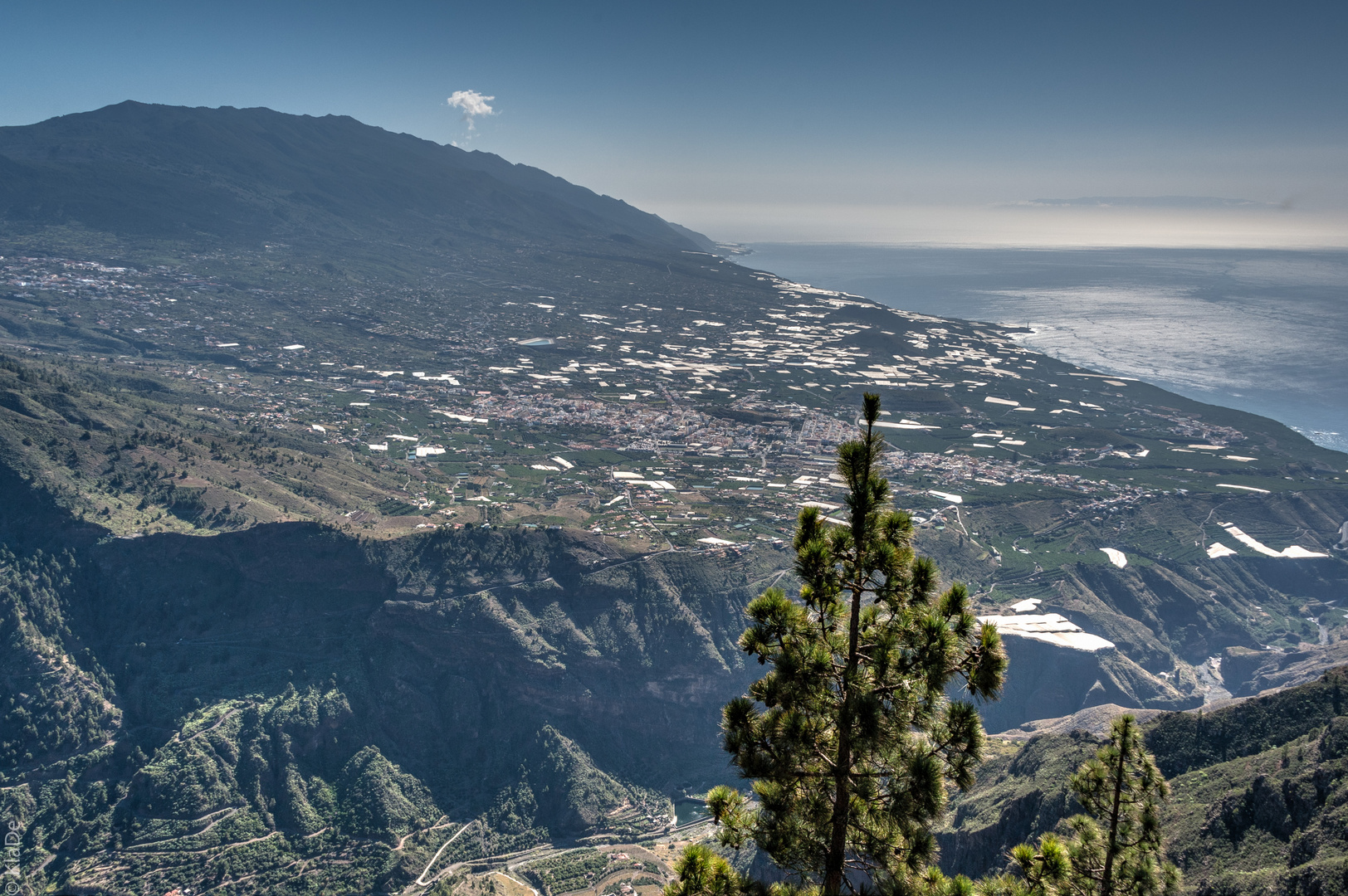 La Palma - Blick vom Aussichtspunkt Las Cabezadas nach Süden