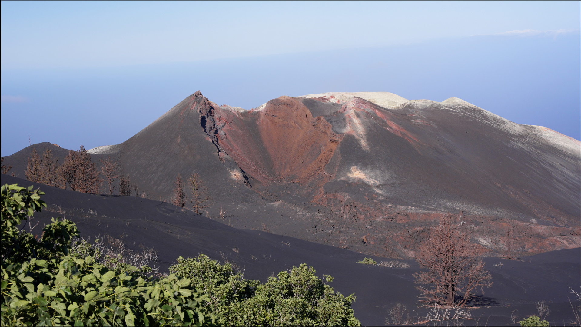 La Palma ~ Vulkane, Wälder und der Atlantik [4K]