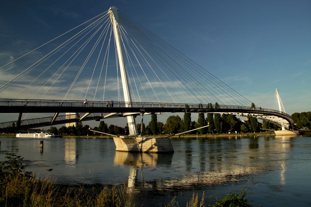 La passerelle Mimram